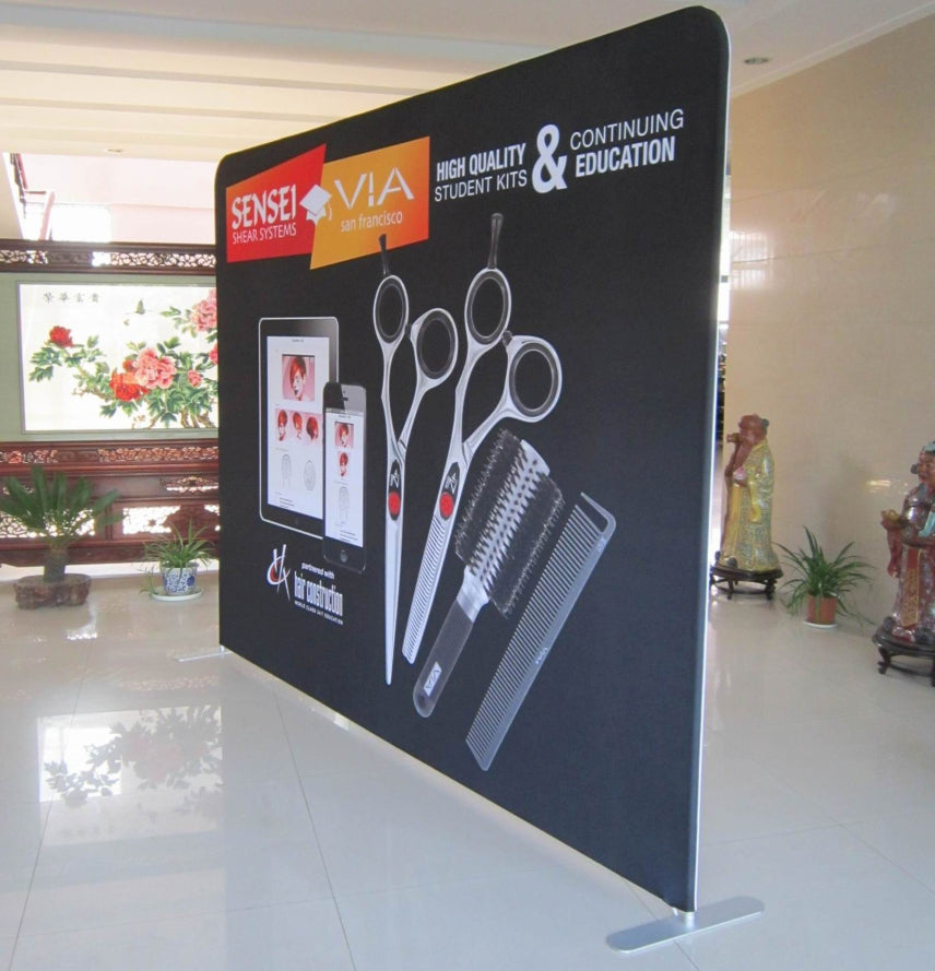 Displaywand Textil 300 mit Logodruck