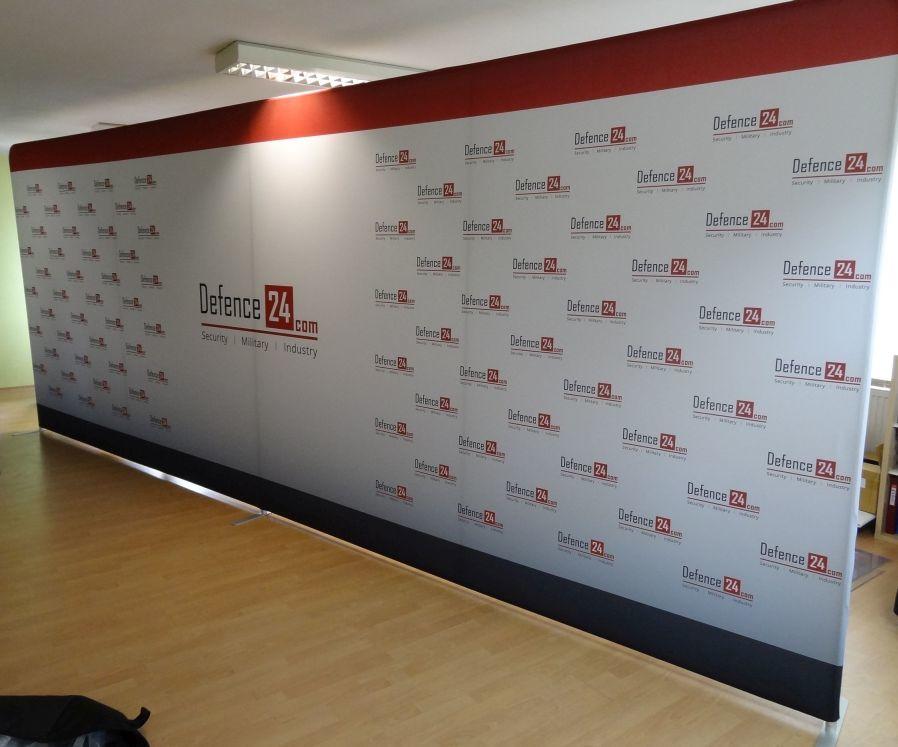 Textile Displaywand 600cm bedruckt
