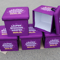 faltbarer Sitzwürfel mit Wunschmotiv