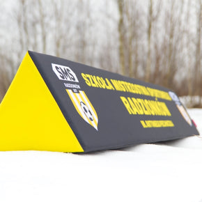Schaumstoff Werbebande in Dreieckform mit Logodruck