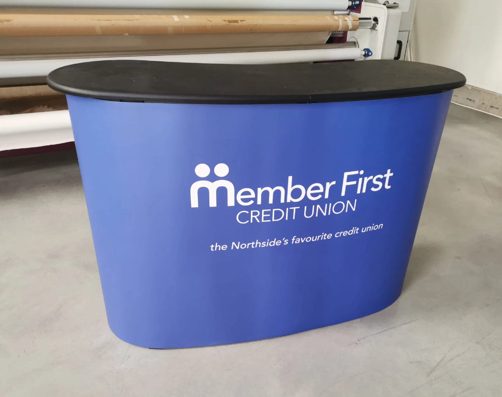 Pop-up C Messetheke bedruckt