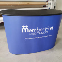 Pop-up C Messetheke bedruckt