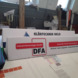Werbebande für Fußballplatz Schaumstoff