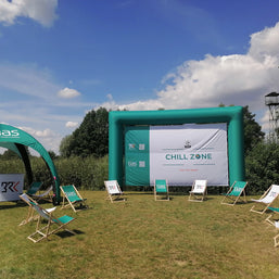 Bedruckter Startbogen mit XXL Banner