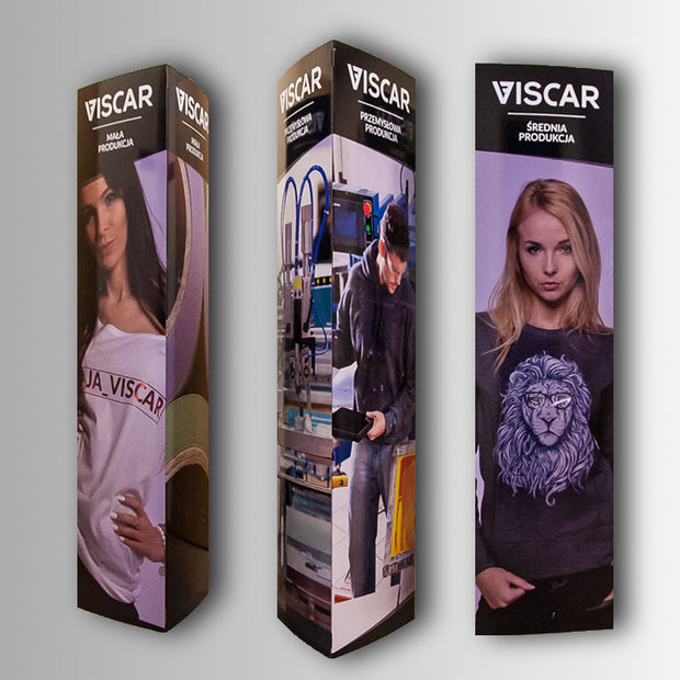 Totem aus Karton 3-seitig bedruckt