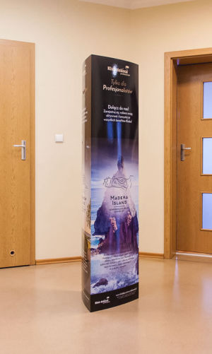 Totem 3-seitig bedruckt Wellpappe