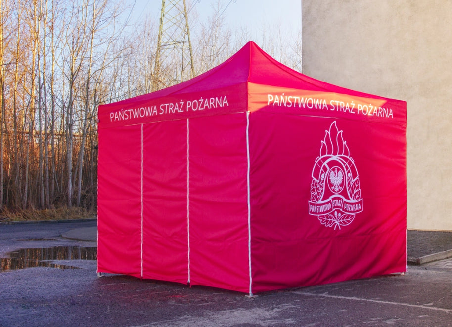 lndividuell bedruckter Eventzelt 3x3m und Eingang
