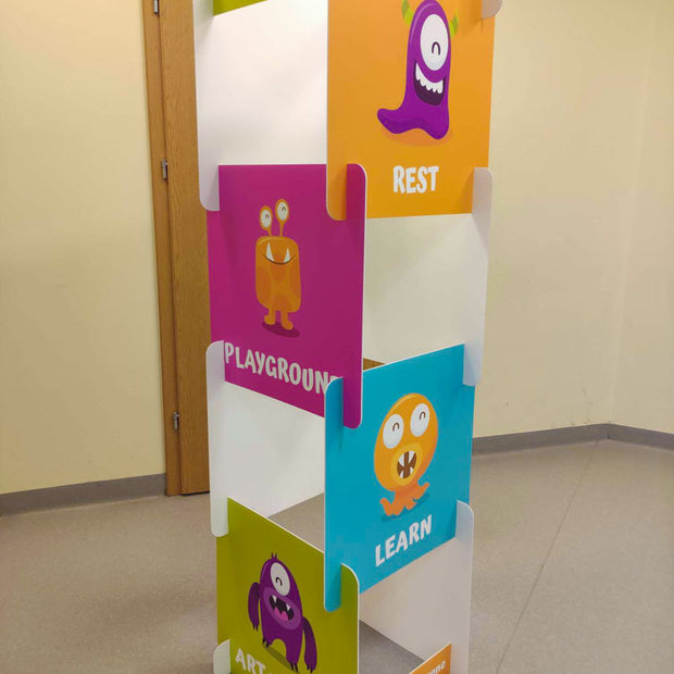 Module Totem aus Karton individuell bedruckt